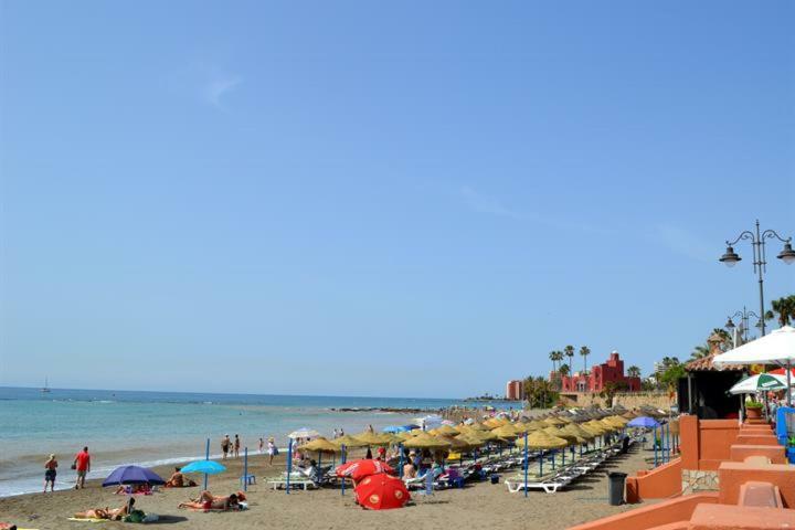 Benalbeach Sea Front Benalmádena Exteriör bild